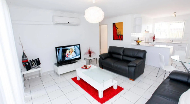 112 Olive Apartments, Book Apartment Mildura 