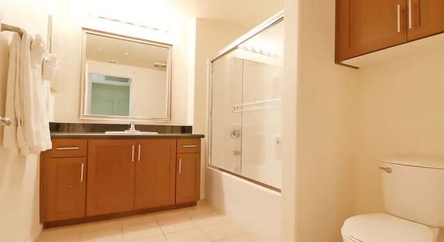 Апартаменты Classic LAs Premier Apartments
