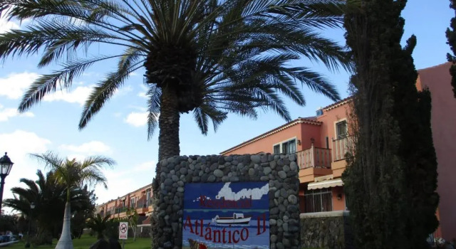 Apartamentos Atlantico II, Book Apartment Hotels in Tenerife with Parking, Parking