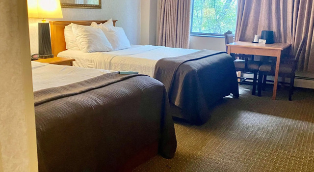 Четырёхместный номер Standard Best Western Plus Kelly Inn