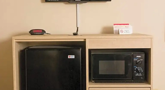 Люкс Red Roof Inn & Suites Pigeon Forge Parkway