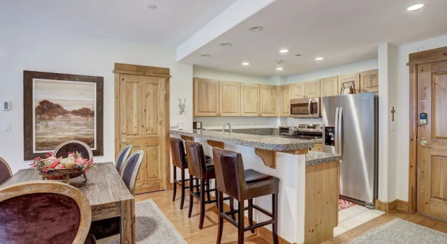 Номер Standard 2 BR Condo Arrowhead Village, Walking Distance to Lift