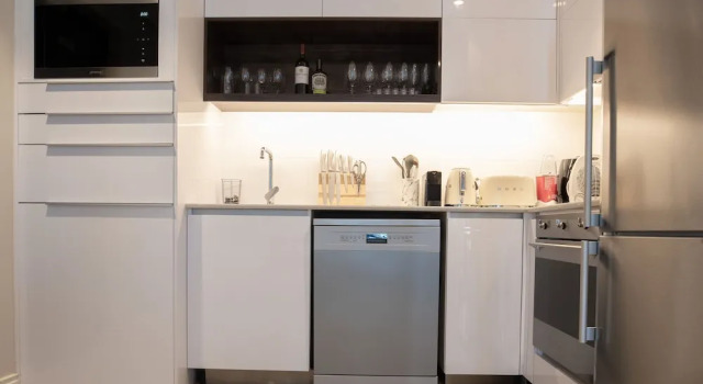 Апартаменты 16 On Bree Unit 1713