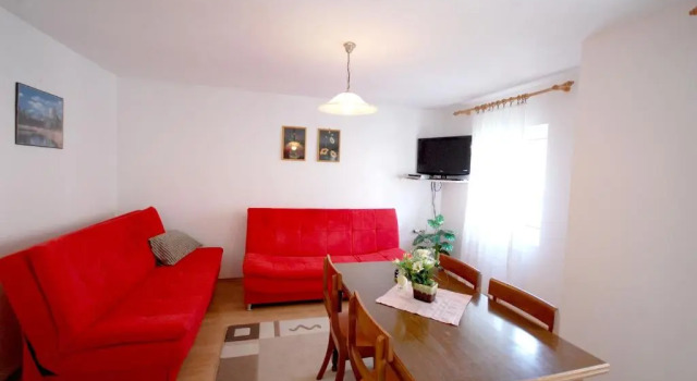 Apartments Fejer, Prenota Appartamento Hotel a Isole Quarnerine con parcheggio, Parcheggio