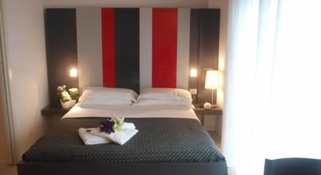 Полулюкс Residence Altomare