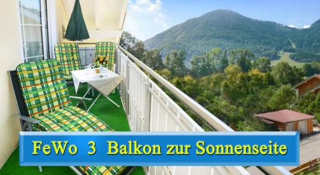 Am Badezentrum Ferienwohnungen, Varaa Hotelli Hotellit Chiemgau pysäköinnillä, Pysäköinti