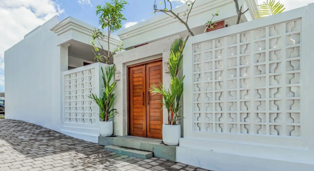 Belvilla Hii Inn Garuda Wisnu, Rezervovat Hotel Hotely v Bali s bazénem, Bazén