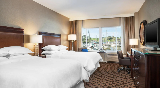 Четырёхместный номер Standard с видом на гавань Sheraton Sonoma Wine Country Petaluma