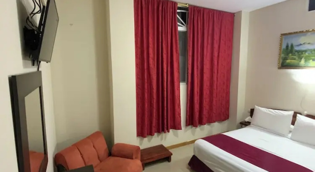 Номер Economy House Center