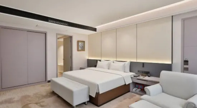 Люкс с красивым видом из окна Soogie International Hotel