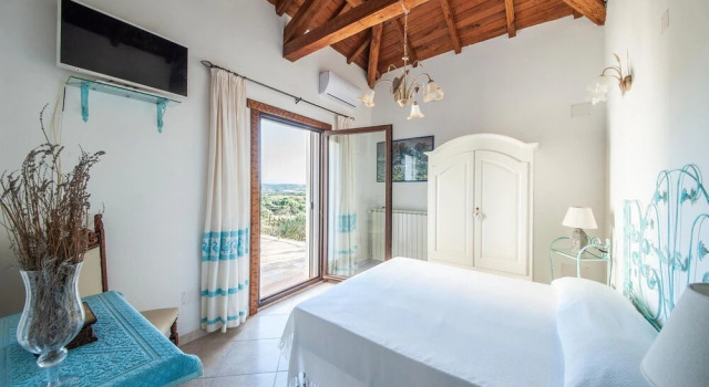 Nice Home In Arzachena, Забронировать Отель Отели Арцакена 4 звезды, 4*
