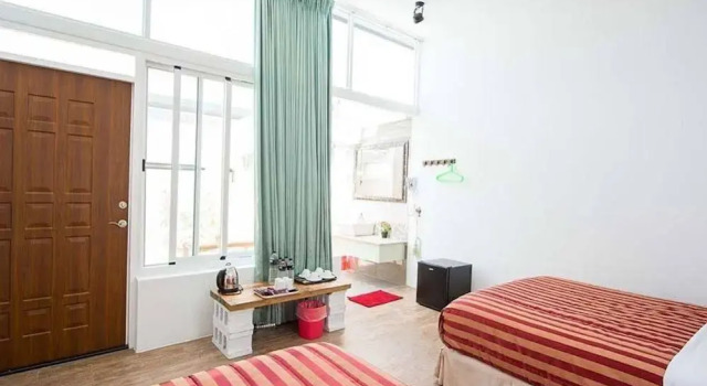 Wild Stack B&B, Забронировать Отель «постель и завтрак» Отели в центре Хенгчун, в центре, Завтраки