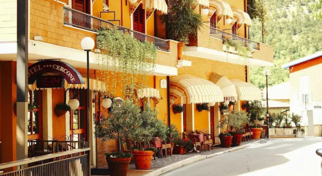 Hotel Cercone