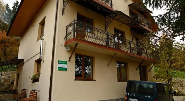 Hovanka, Rezervovat Hotel Jaremče 