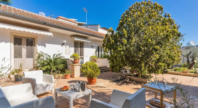2865 Garden View Near the sea by Barbarhouse, Varaa Hotelli Lecce Salento