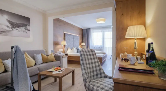 Двухместный семейный номер Deluxe Hotel Alpenhof Superior