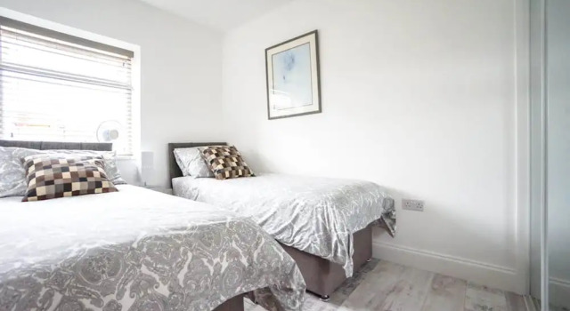 AAA Stay Apartments, Varaa Huoneisto Asunnot kohteessa Merseyside, Huoneisto