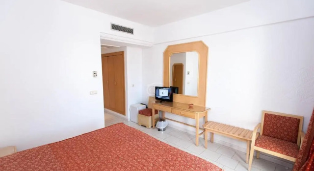 Трёхместный номер Standard City Business Monastir Center