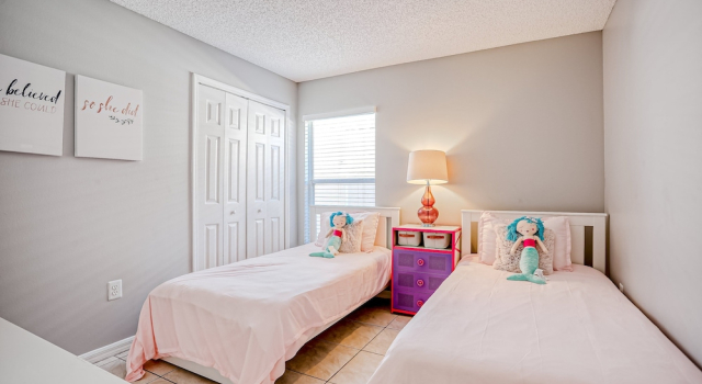 Коттедж Beautiful Home With Private Pool, Screened Lanai, Wifi, Private W/d, and AC
