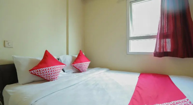 OYO 909 Lauv Room Grand Centerpoint Tower B