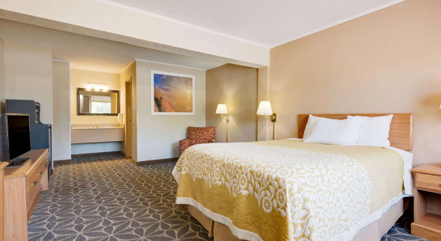 Days Inn by Wyndham Fairmont, Buchen Sie Hotel White Hall 
