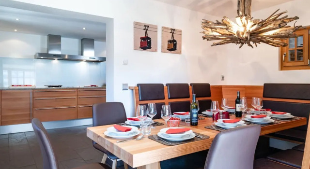 Upscale Chalet In Mauterndorf With Sauna And Ski Storage