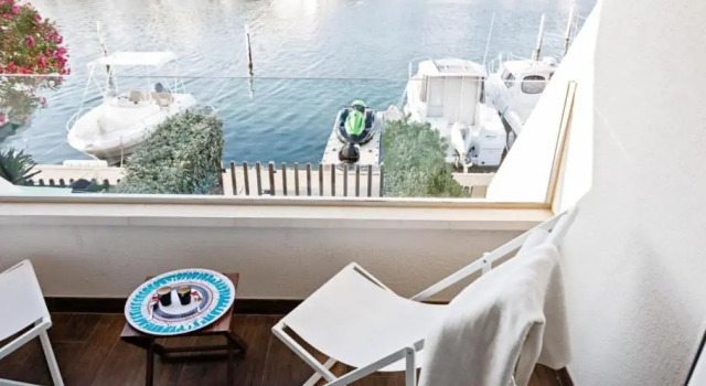 Апартаменты Marina Hôtel Privé luxe de Port Camargue