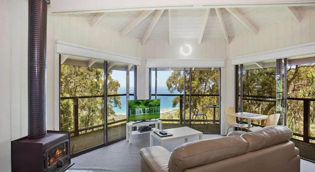Вилла Beacon Point Ocean View Villas