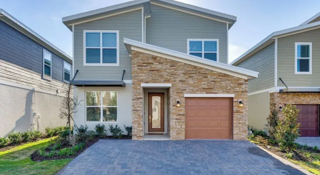 Коттедж 15 Min to Disney: Sleeps 19 w/ Resort Amenities