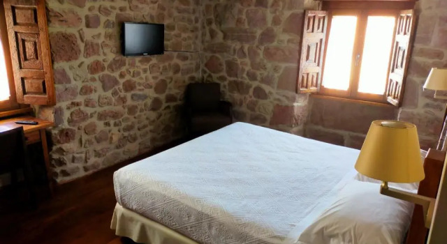 Latorrién de Ane, Boek Hotel 3-sterren hotels in Mues, 3*