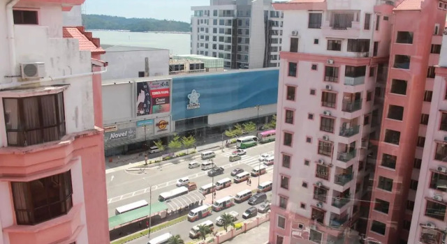 Люкс Ideal Holiday Apartment Marina Court