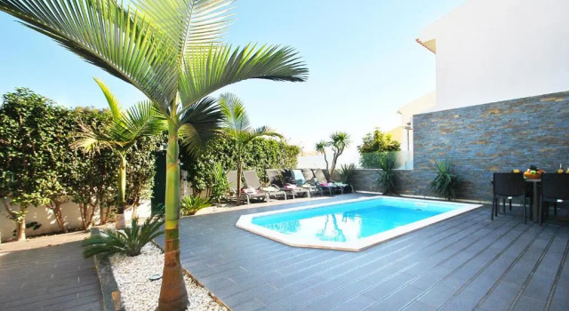 Вилла Villa Waikiki - Moradia familiar com BBQ e piscina aquecível