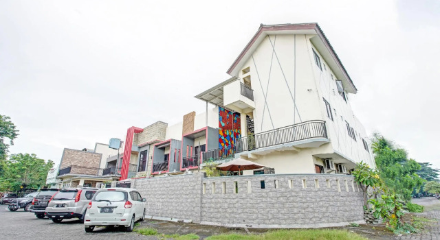 OYO 90801 Deanofaa Residence Syariah
