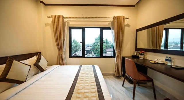 Двухместный номер Standard с видом на горы Premier Vang Vieng Hotel