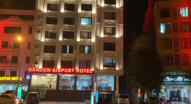 Трёхместный номер Standard Dragon Airport Hotel