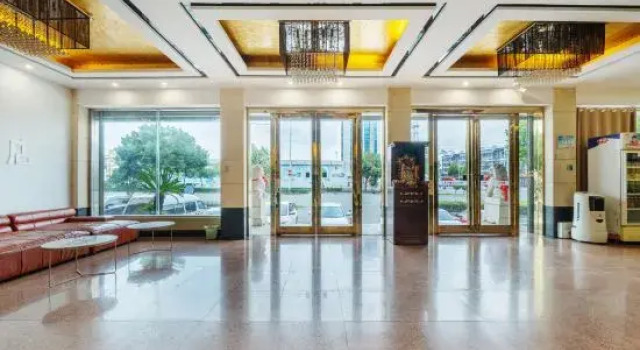 Feidong Genyuan Hotel (Feidong High-speed Railway Station)