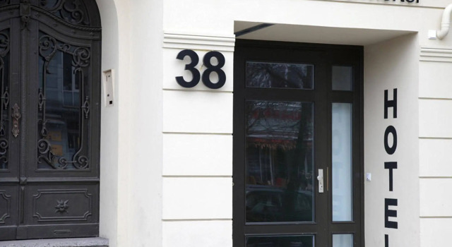 Hotel 38