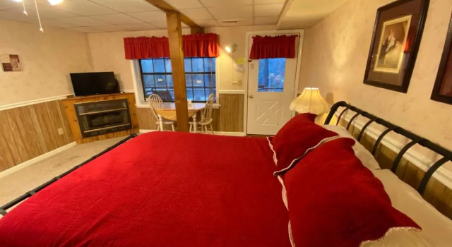 The Cascades Inn, Book Feriehus Sommerhuse i Tiger, Hytte