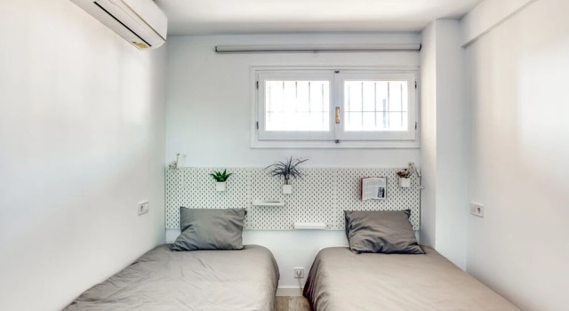 Modern Apartment in Torremolinos With Swimming Pool, Забронировать Апартаменты/квартира Отели Торремолинос с бассейном, рядом с Пляж El Saltillo, Бассейн