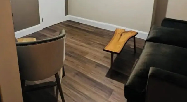 Standard suite The Fighting Cocks
