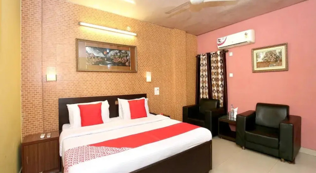 Hotel Nav Classic by OYO Rooms, Rezervovat Hotel Hotely v Punjab s parkováním, Parkování
