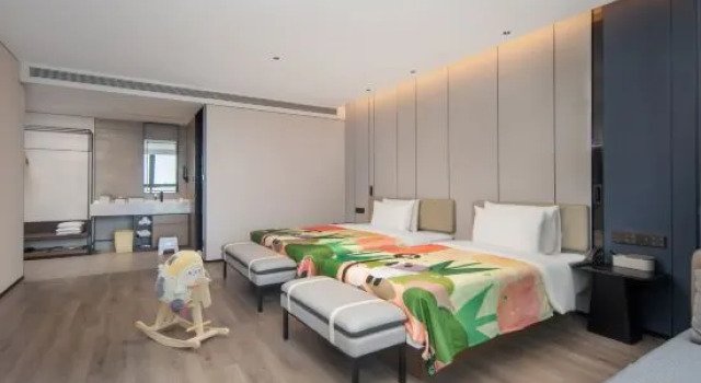West Square Atour Hotel at HangZhou East Railway Station, Rezerwuj Hotel Hotele w Jianggan z parkingiem, Parking