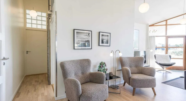 8 Person Holiday Home in Hvide Sande, Prenota Hotel Hotel a Vestjylland con parcheggio, Parcheggio