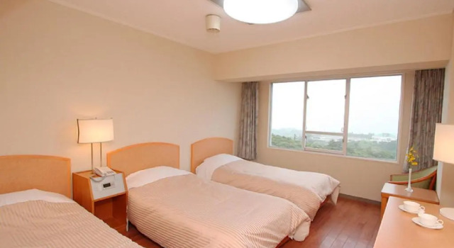 Трёхместный номер Standard с видом на море Motobu Green Park and Golf Course