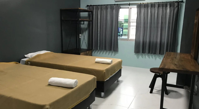 Nimman Expat Home, Забронировать Отель Отели Чиангмай 4 звезды, рядом с Kad Suan Kaew Shopping Centre, 4*