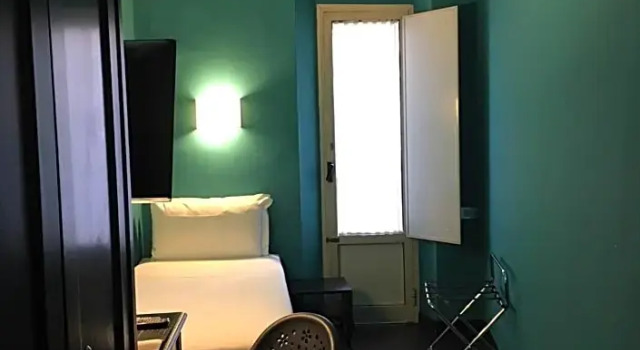 Одноместный номер Standard Hotel Universo