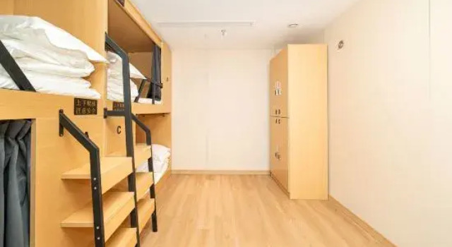 (camerata maschile) letto in camerata JITINGHOTEL