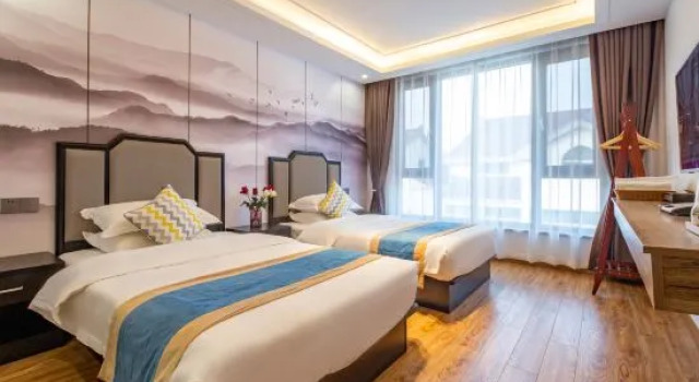 Кровать в общем номере Floral Hotel·Duanxin Qiudu hotel (Wuxi Lingshan Big Buddha Nianhua Bay Branch)