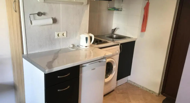 Toma studio apartment