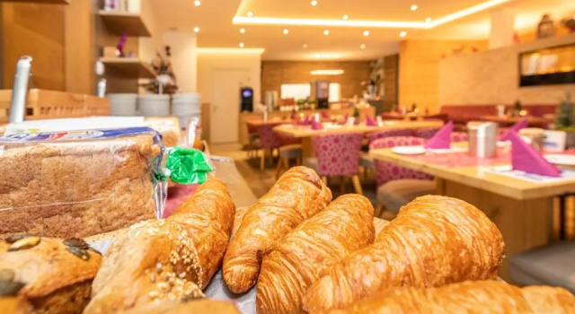 Апартаменты Enjoy The Alps - Aparthotel